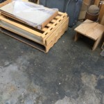 Dalles souillées, sols noirâtres Dalles souillées, sols noirâtres